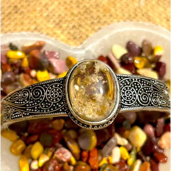 Garden Quartz Cuff Bracelet - Picture 1 of 6